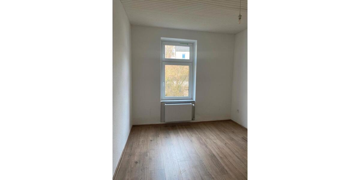 Etagenwohnung Meinerzhagen - 4 Zimmer, 76 m&sup2;, 650&euro; | Angebot:26636767