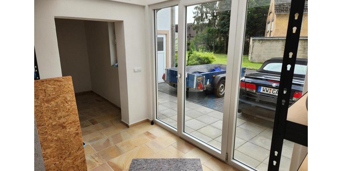 Einfamilienhaus Hundsangen - 6 Zimmer, 200 m&sup2;, 1.400&euro; | Angebot:24751486