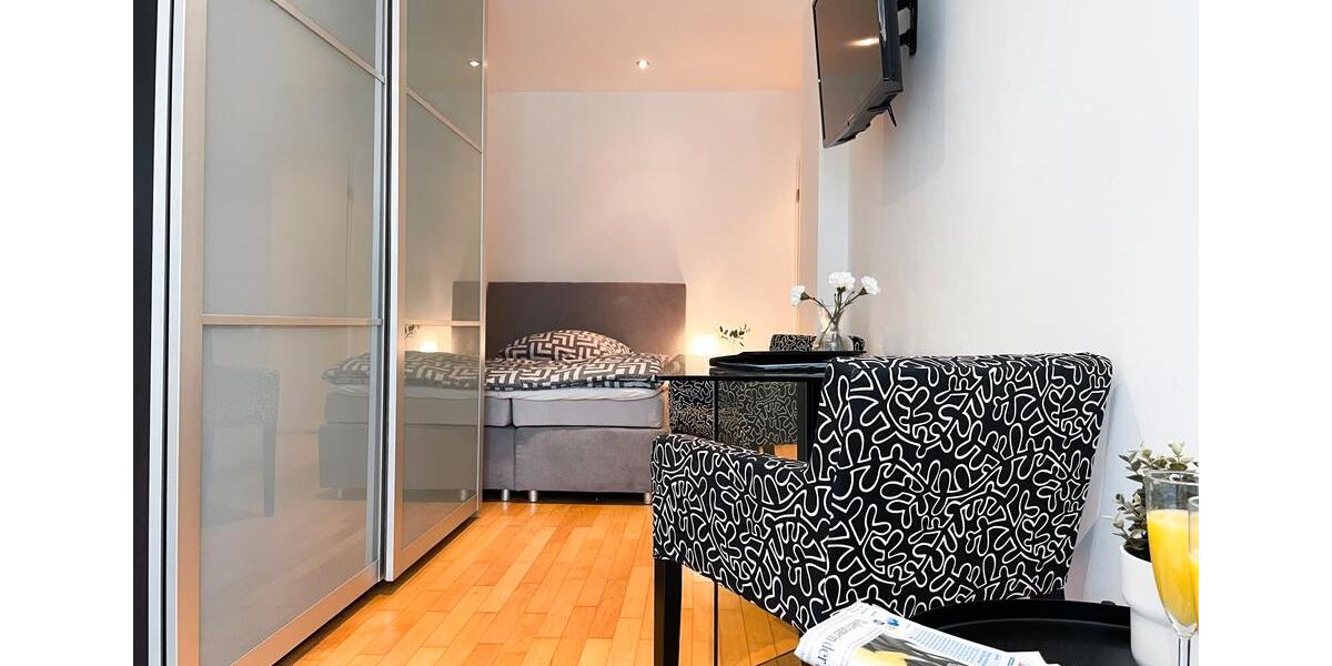 Wohnen auf Zeit Aachen Aachen-Mitte - 1 Zimmer, 17 m&sup2;, 550&euro; | Angebot:11935777