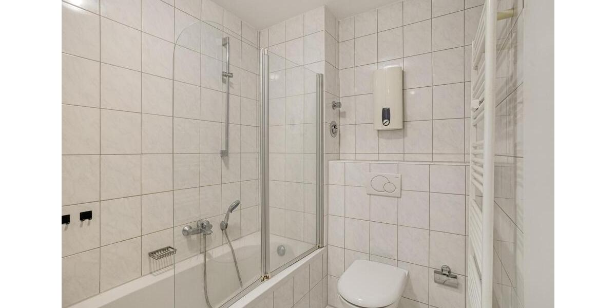 Etagenwohnung Essen Stadtbezirk VIII - 1 Zimmer, 36 m&sup2;, 360&euro; | Angebot:26633934