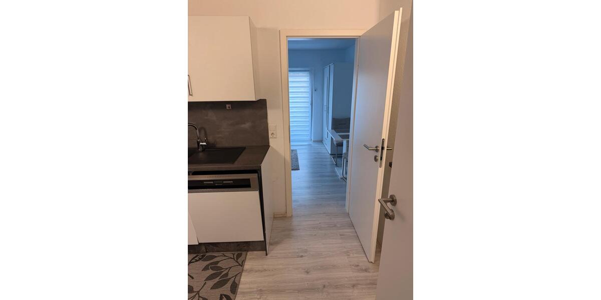 Erdgeschoßwohnung Singen (Hohentwiel) - 2 Zimmer, 50 m&sup2;, 900&euro; | Angebot:26636276