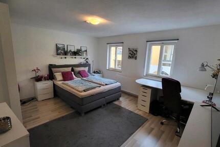 Wohnen auf Zeit Ludwigsburg Hoheneck - 1 Zimmer, 18 m&sup2;, 450&euro; | Angebot:25375834