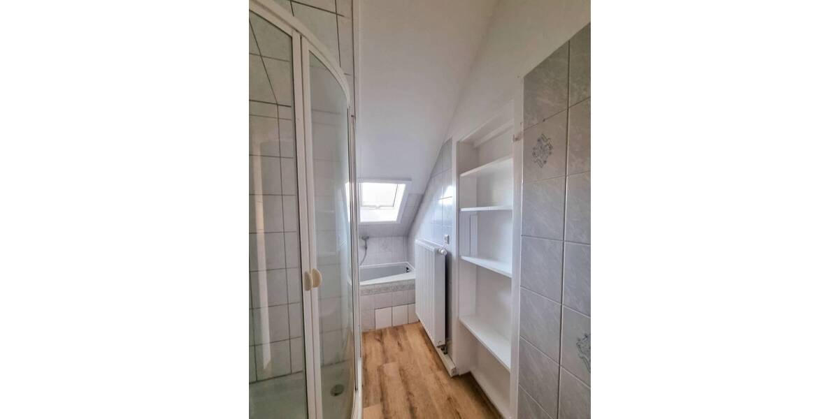 Etagenwohnung Bad Wildungen Bad Wildungen (Kernstadt) - 2 Zimmer, 73 m&sup2;, 580&euro; | Angebot:25667268