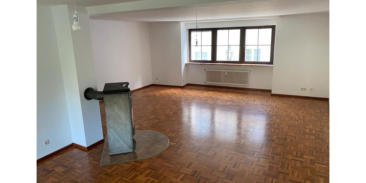 Etagenwohnung Bad Säckingen - 3 Zimmer, 108 m&sup2;, 1.200&euro; | Angebot:26604018