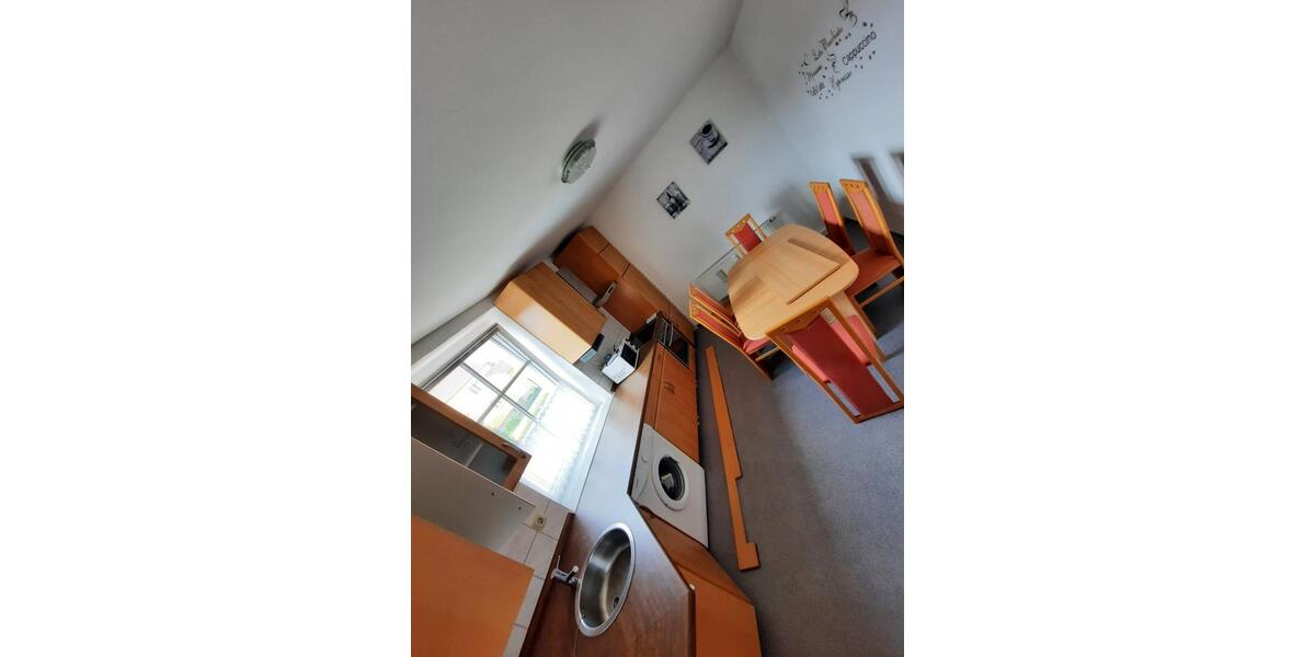 Etagenwohnung Bischofswerda - 2 Zimmer, 49 m&sup2;, 295&euro; | Angebot:25959630