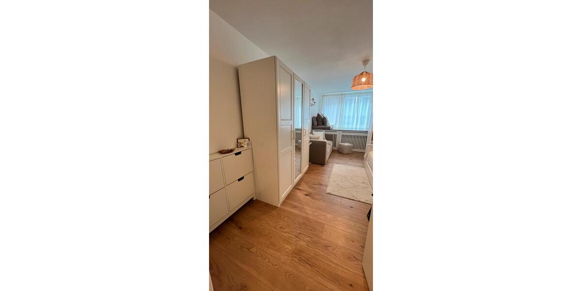 Wohnen auf Zeit Düsseldorf Stadtbezirk 3 - 1 Zimmer, 28 m&sup2;, 950&euro; | Angebot:26686628