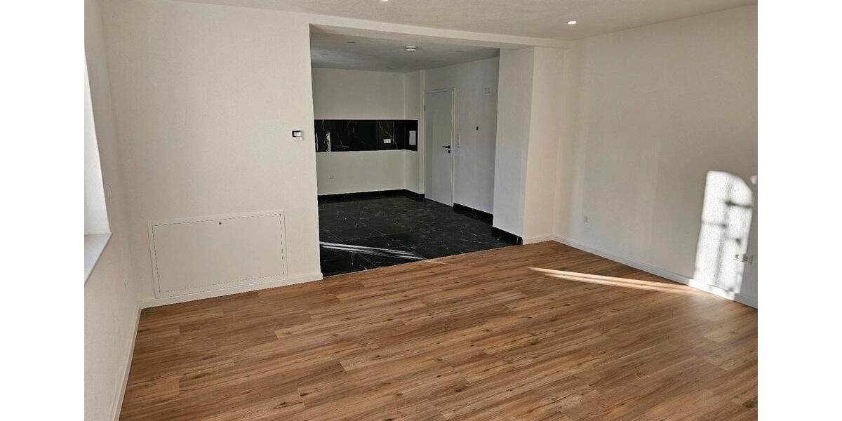 Etagenwohnung Neckarbischofsheim - 3 Zimmer, 75 m&sup2;, 750&euro; | Angebot:26048783