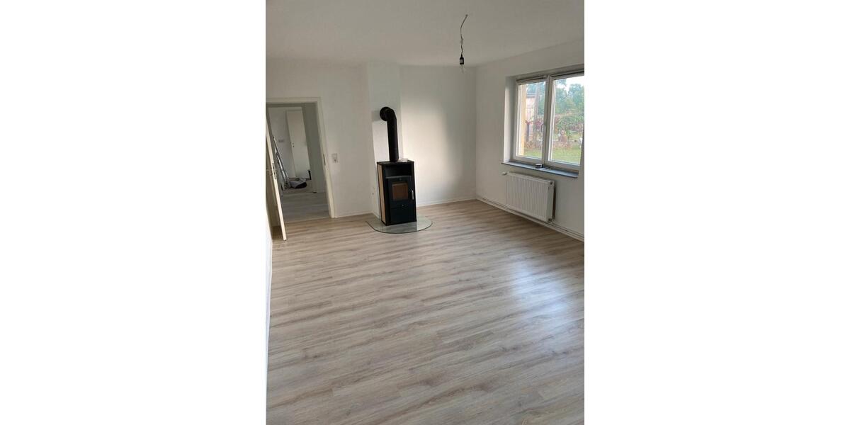 Einfamilienhaus Lindow (Mark) - 5 Zimmer, 90 m&sup2;, 1.100&euro; | Angebot:26278391