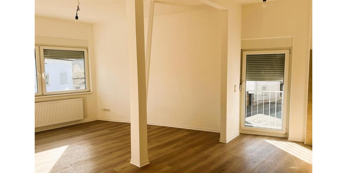 Etagenwohnung Runkel - 6 Zimmer, 155 m&sup2;, 1.400&euro; | Angebot:25653896