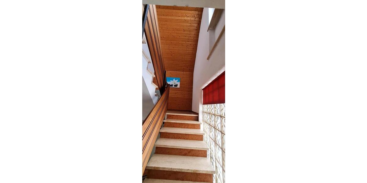 Grose 3-Zimmer Wohnung mit überdachtem Balkon 3 zimmer