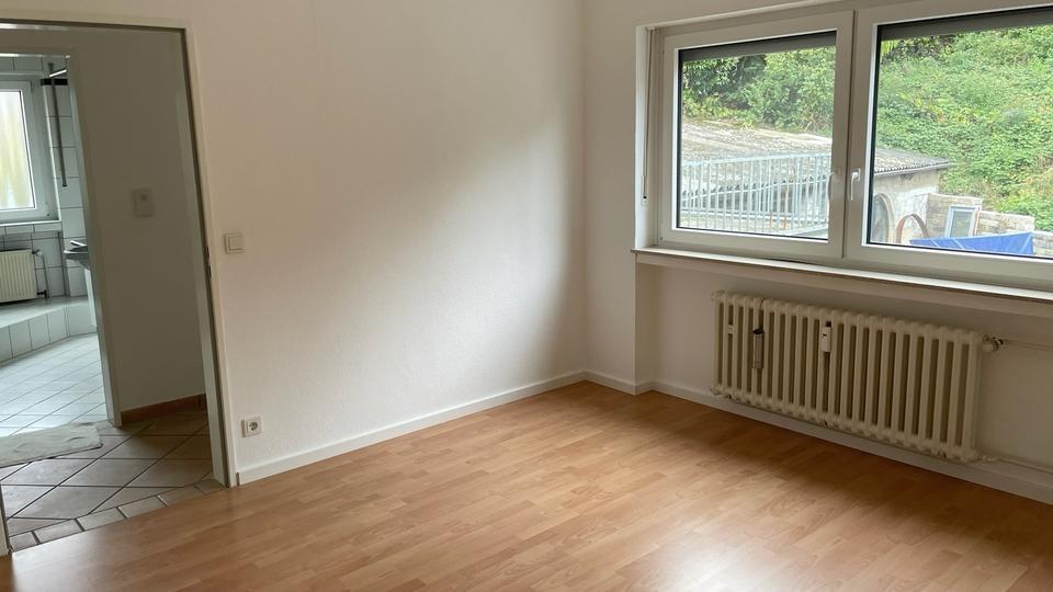 Etagenwohnung Trier Kürenz - 3 Zimmer, 90 m&sup2;, 950&euro; | Angebot:26044329