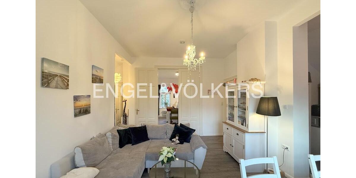 Etagenwohnung Varel - 4 Zimmer, 106 m&sup2;, 880&euro; | Angebot:24378588