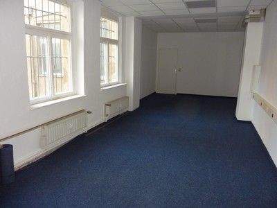 Gewerbeobjekt Weißenfels - 2 Zimmer, 37 m&sup2;, 168&euro; | Angebot:25669902