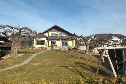 137m2 Wohnung in NabburgPerschen zu vermieten KM=1020+ 20.9 BTer