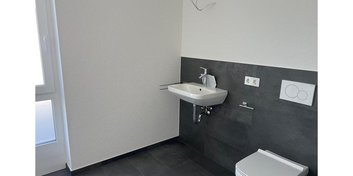 Etagenwohnung Hargesheim - 3 Zimmer, 124 m&sup2;, 1.550&euro; | Angebot:22171800