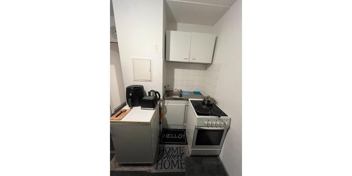 Dachgeschoßwohnung Pulheim - 1 Zimmer, 25 m&sup2;, 390&euro; | Angebot:24720355