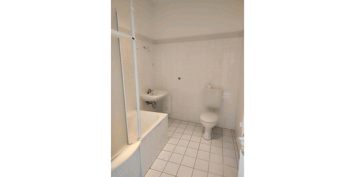 Etagenwohnung Kemberg - 2 Zimmer, 53 m&sup2;, 325&euro; | Angebot:26057496