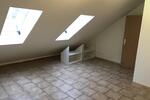 Sofort Einziehen! Modernes Wohnen im Grünen: 4-Zimmerwohnung mit Balkon in Oberneuching