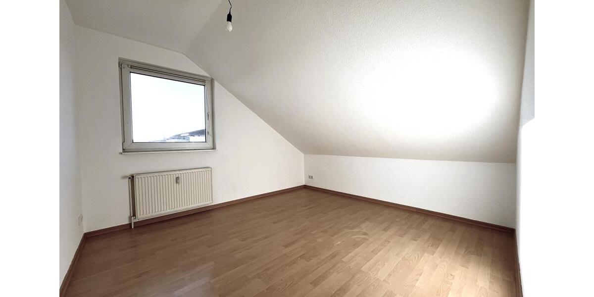 Dachgeschoßwohnung Oyten - 3 Zimmer, 70 m&sup2;, 640&euro; | Angebot:24749638