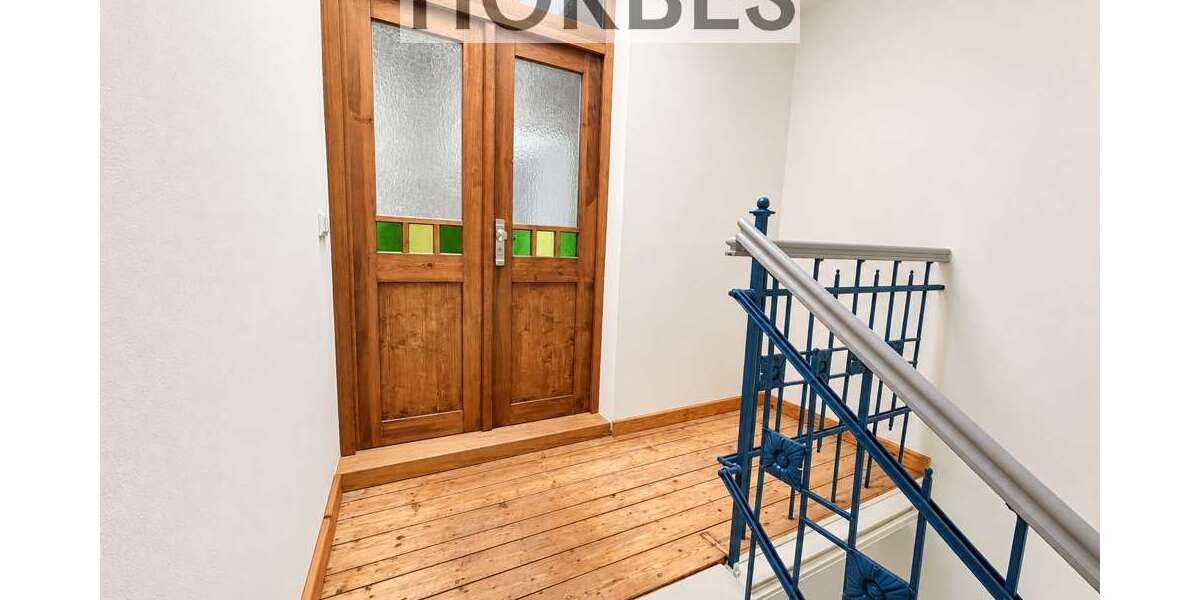 Etagenwohnung Meerane - 5 Zimmer, 117 m&sup2;, 1.300&euro; | Angebot:27355035