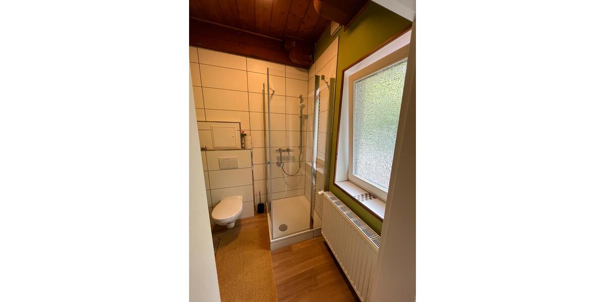 Wohnen auf Zeit Schülldorf - 10 Zimmer, 120 m&sup2;, 25&euro; | Angebot:17947634