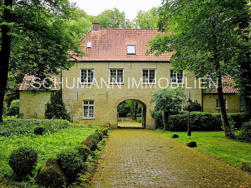 Apartment - Individuelles Wohnen in der wunderschönen Burg Kniphausen -