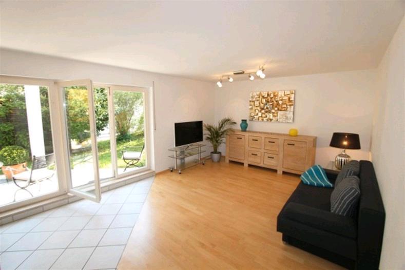 seenahe, möblierte Wohnung mit GartenTerrasse all inklusive