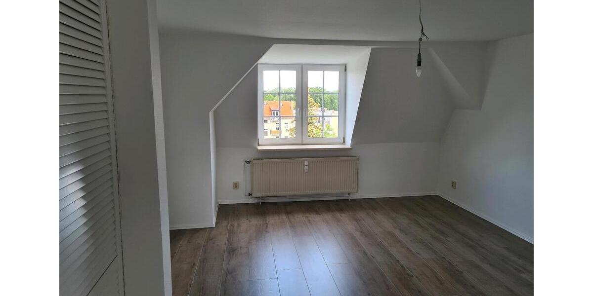 Dachgeschoßwohnung Köthen (Anhalt) - 3 Zimmer, 66 m&sup2;, 540&euro; | Angebot:25894828