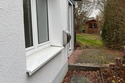 Charmantes Hinterhaus zu vermieten 3 zimmer