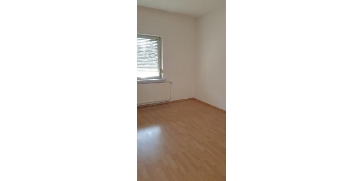 Erdgeschoßwohnung Müllrose - 3 Zimmer, 95 m&sup2;, 690&euro; | Angebot:25305000
