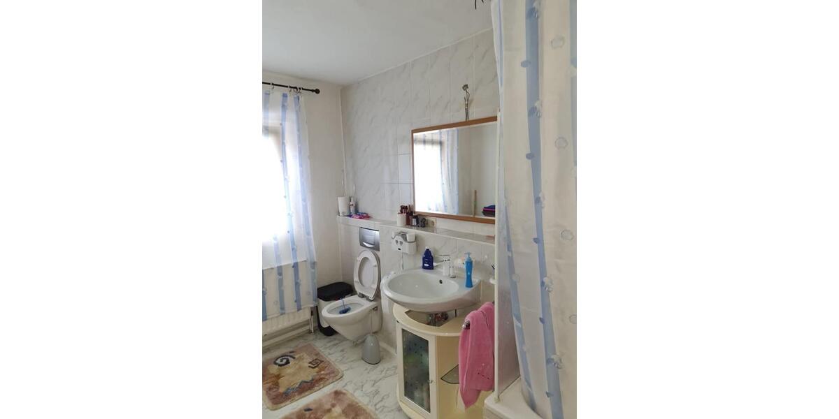 Einfamilienhaus Flachslanden - 5 Zimmer, 140 m&sup2;, 1.200&euro; | Angebot:26594501