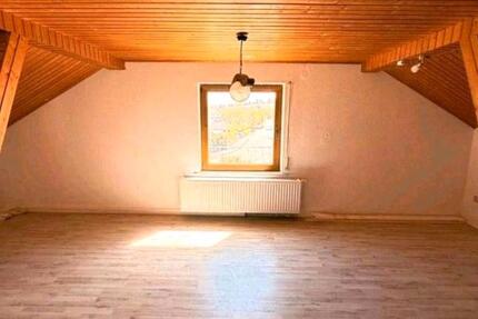 Wohnung Borken (Hessen) - 3 Zimmer, 108 m&sup2;, 860&euro; | Angebot:26552811