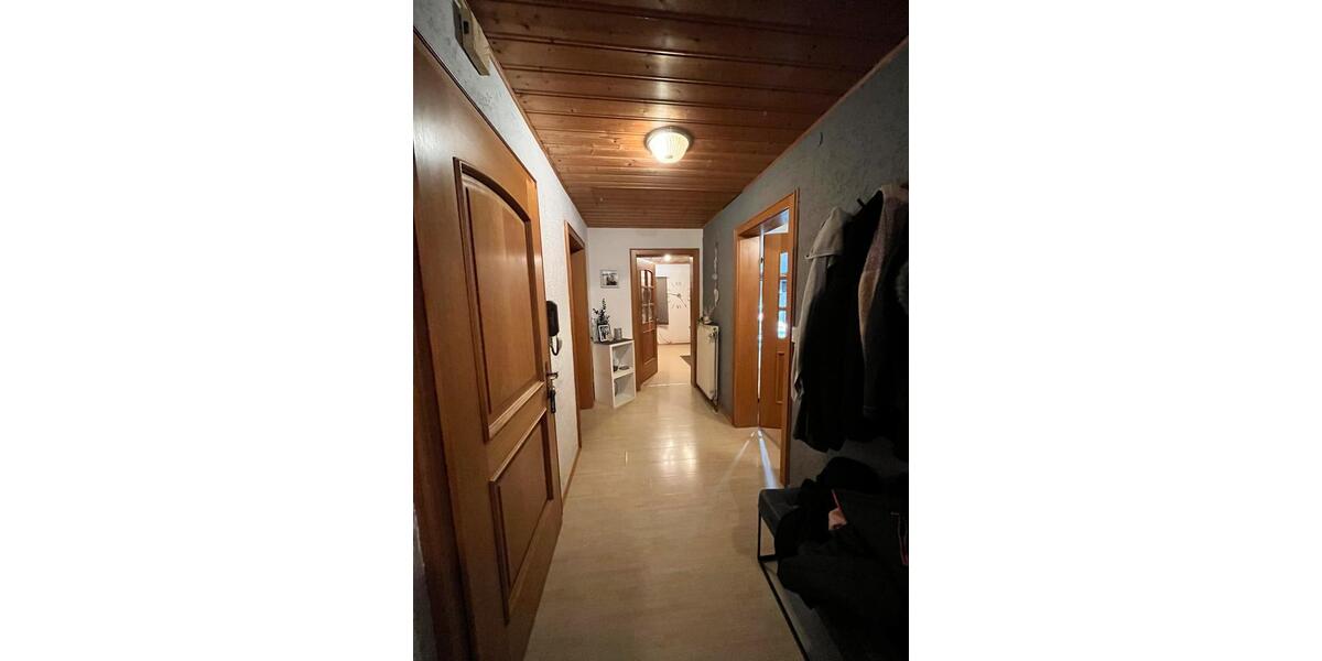 Dachgeschoßwohnung Passau Maierhof - 4 Zimmer, 120 m&sup2;, 1.150&euro; | Angebot:25895002