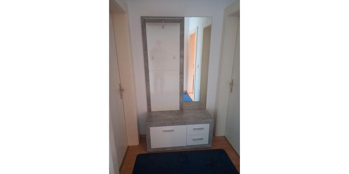 Etagenwohnung Arzberg - 2 Zimmer, 40 m&sup2;, 75&euro; | Angebot:26546224
