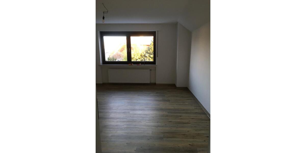 Dachgeschoßwohnung Rietberg - 1 Zimmer, 65 m&sup2;, 700&euro; | Angebot:24569560