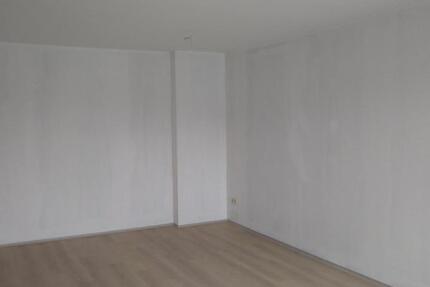 Wohnung Hemmoor - 2.5 Zimmer, 70 m&sup2;, 600&euro; | Angebot:26547820
