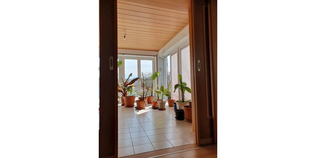 Erdgeschoßwohnung Sulzbach-Rosenberg Rosenberg - 3 Zimmer, 100 m&sup2;, 850&euro; | Angebot:26040536