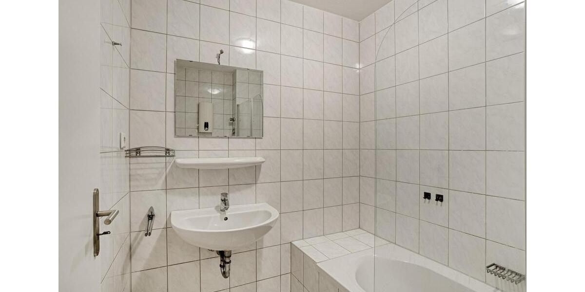 Etagenwohnung Essen Stadtbezirk VIII - 1 Zimmer, 36 m&sup2;, 360&euro; | Angebot:26633934