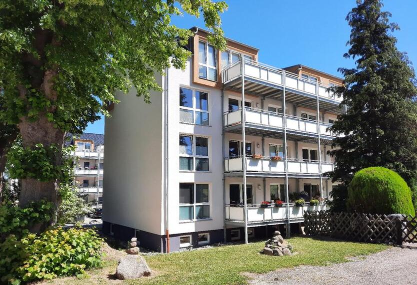 Wismar-Süd | 3 Zimmer | Souterrain | Terrasse | Fußbodenheizung | Stellplatz mgl.