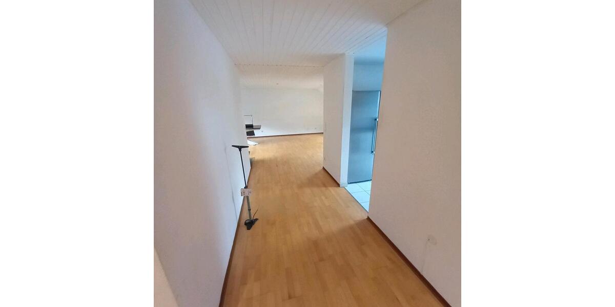 Dachgeschoßwohnung Alsbach-Hähnlein Hähnlein - 3 Zimmer, 104 m&sup2;, 1.200&euro; | Angebot:25047861