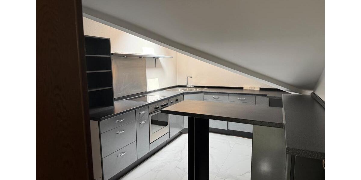 Dachgeschoßwohnung Michelstadt - 2 Zimmer, 55 m&sup2;, 750&euro; | Angebot:26098845