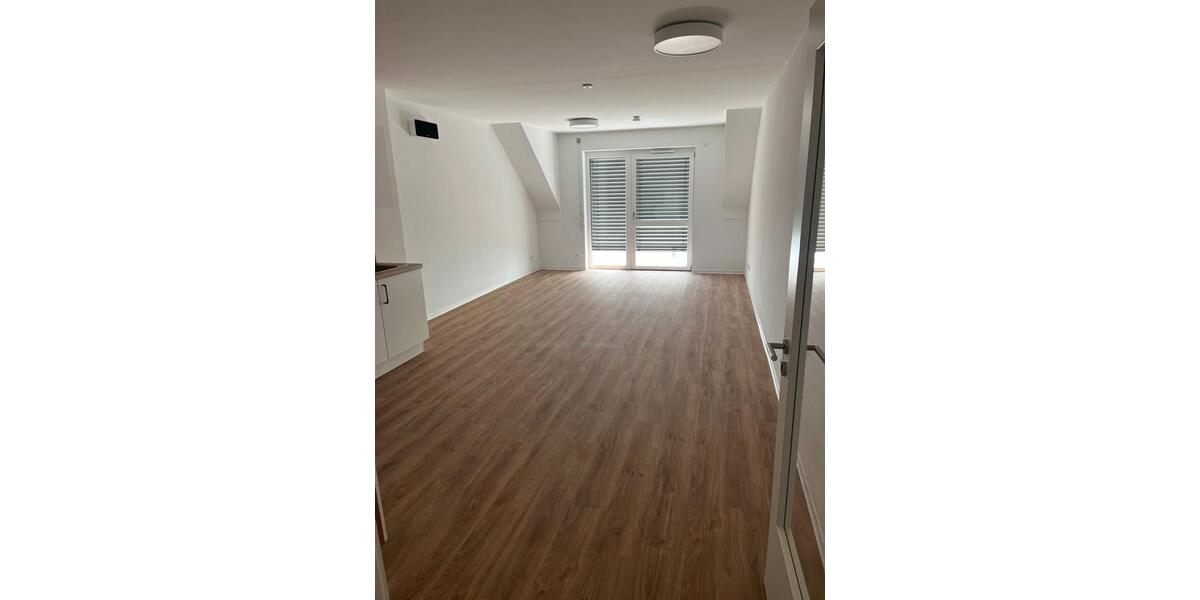 Etagenwohnung Stamsried - 3 Zimmer, 93 m&sup2;, 835&euro; | Angebot:24520684