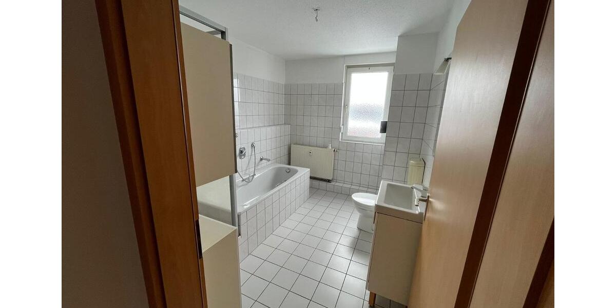 Dachgeschoßwohnung Sandersdorf-Brehna Torna - 2 Zimmer, 72 m&sup2;, 575&euro; | Angebot:24814045