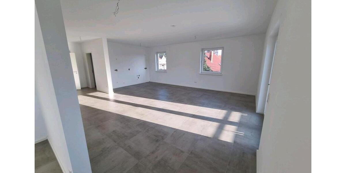 Etagenwohnung Fürstenberg/Havel Havel - 2 Zimmer, 83 m&sup2;, 1.022&euro; | Angebot:26355366