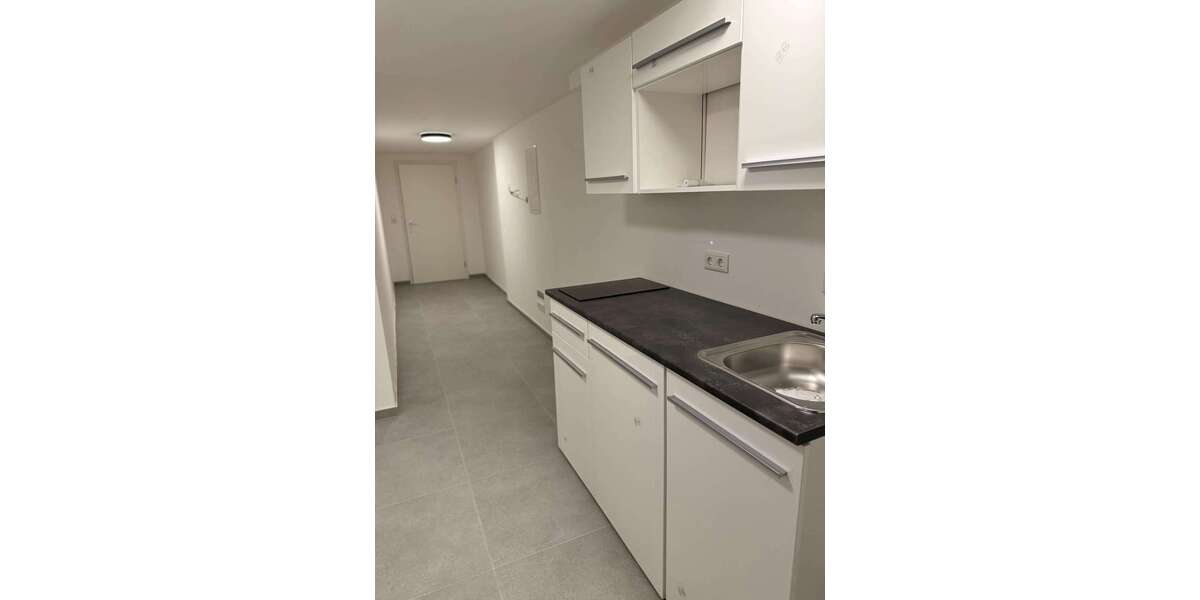 Etagenwohnung Würzburg Grombühl - 2 Zimmer, 55 m&sup2;, 790&euro; | Angebot:26184962