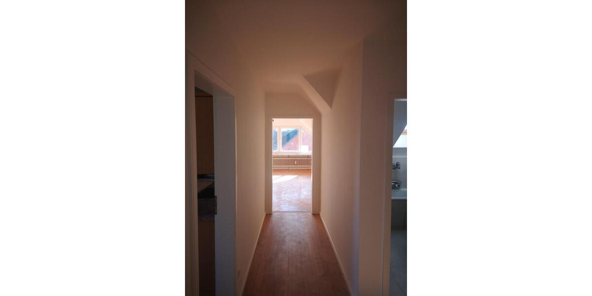 Dachgeschoßwohnung Langenhagen Engelbostel - 2 Zimmer, 75 m&sup2;, 743&euro; | Angebot:26492048