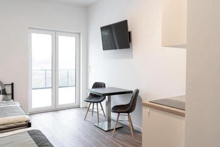 Wohnen auf Zeit Oldenburg Kreyenbrück - 8 Zimmer, 150 m&sup2;, 24&euro; | Angebot:24248235