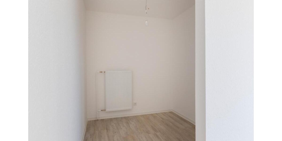 Erstbezug nach Sanierung: Moderne 1,5-Zimmer-Wohnung mit Balkon 1.5 zimmer