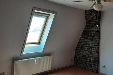 Wohnung Nienburg (Saale) - 3 Zimmer, 89 m&sup2;, 590&euro; | Angebot:26325715