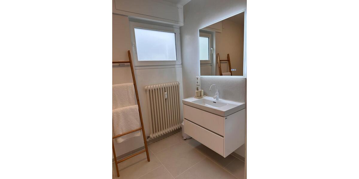 Wohnen auf Zeit Wiesbaden Nordost - 1.5 Zimmer, 50 m&sup2;, 1.400&euro; | Angebot:26376637
